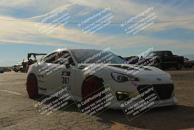 media/Nov-04-2023-Team Topak Racing (Sat) [[3ea126884b]]/Around the Pits/